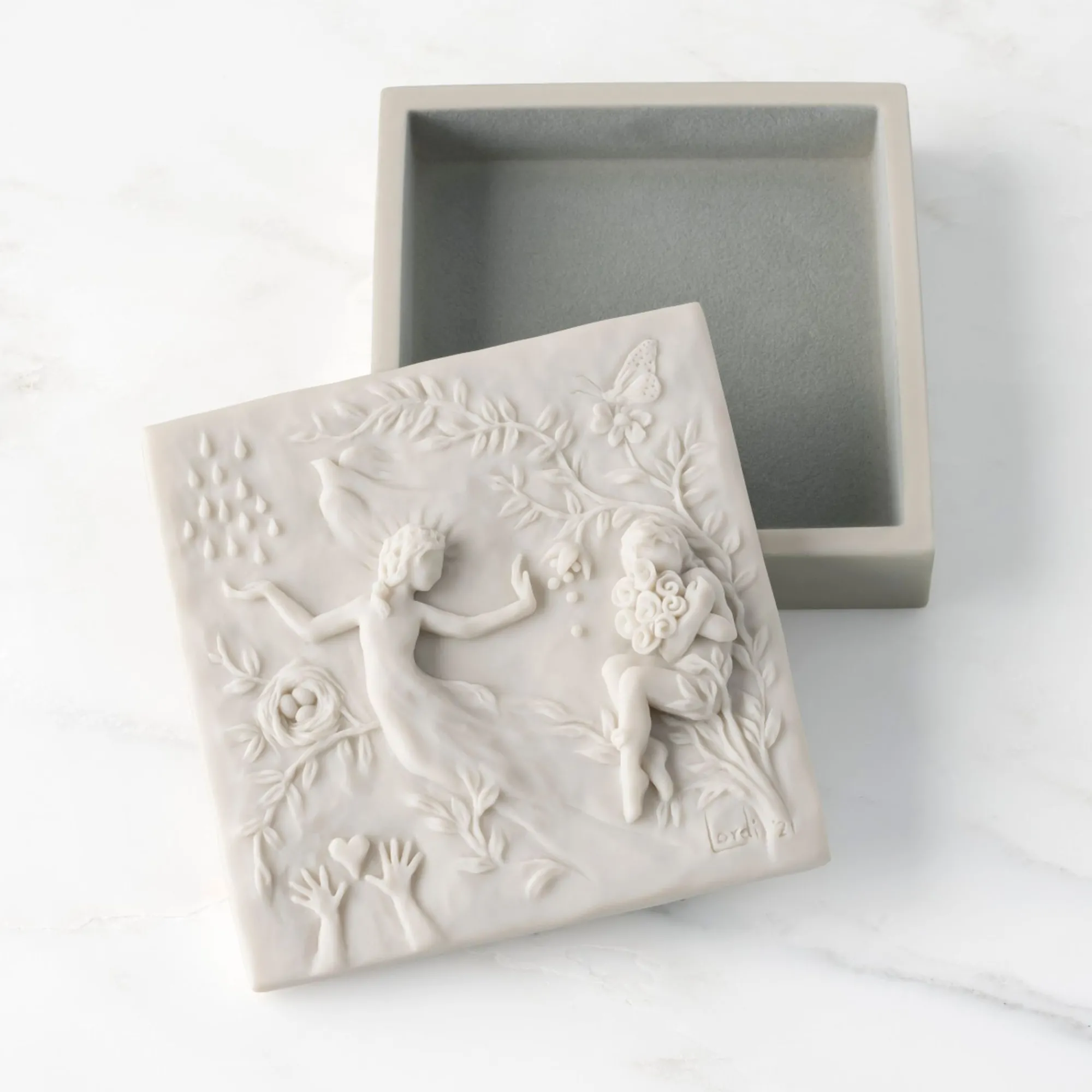 a_healing_wish_keepsake_b_1.webp Willow Tree Mom | A Healing Wish Keepsake Box