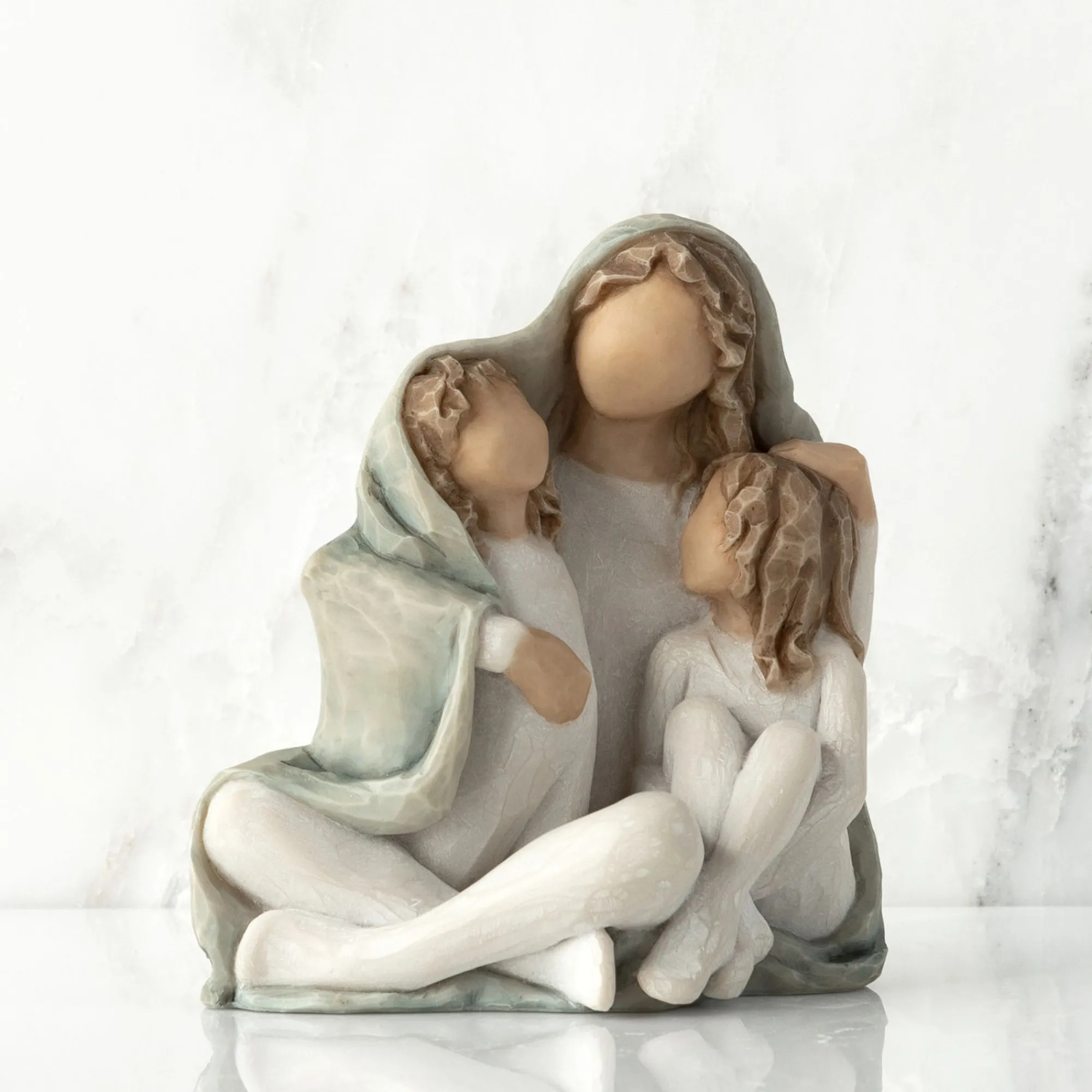 cozy_0.webp Willow Tree Grandparents | Cozy