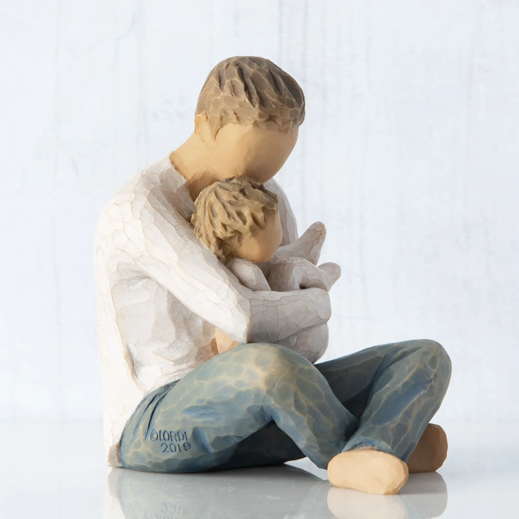 little_one_3.webp Willow Tree Adult & Child | Little One