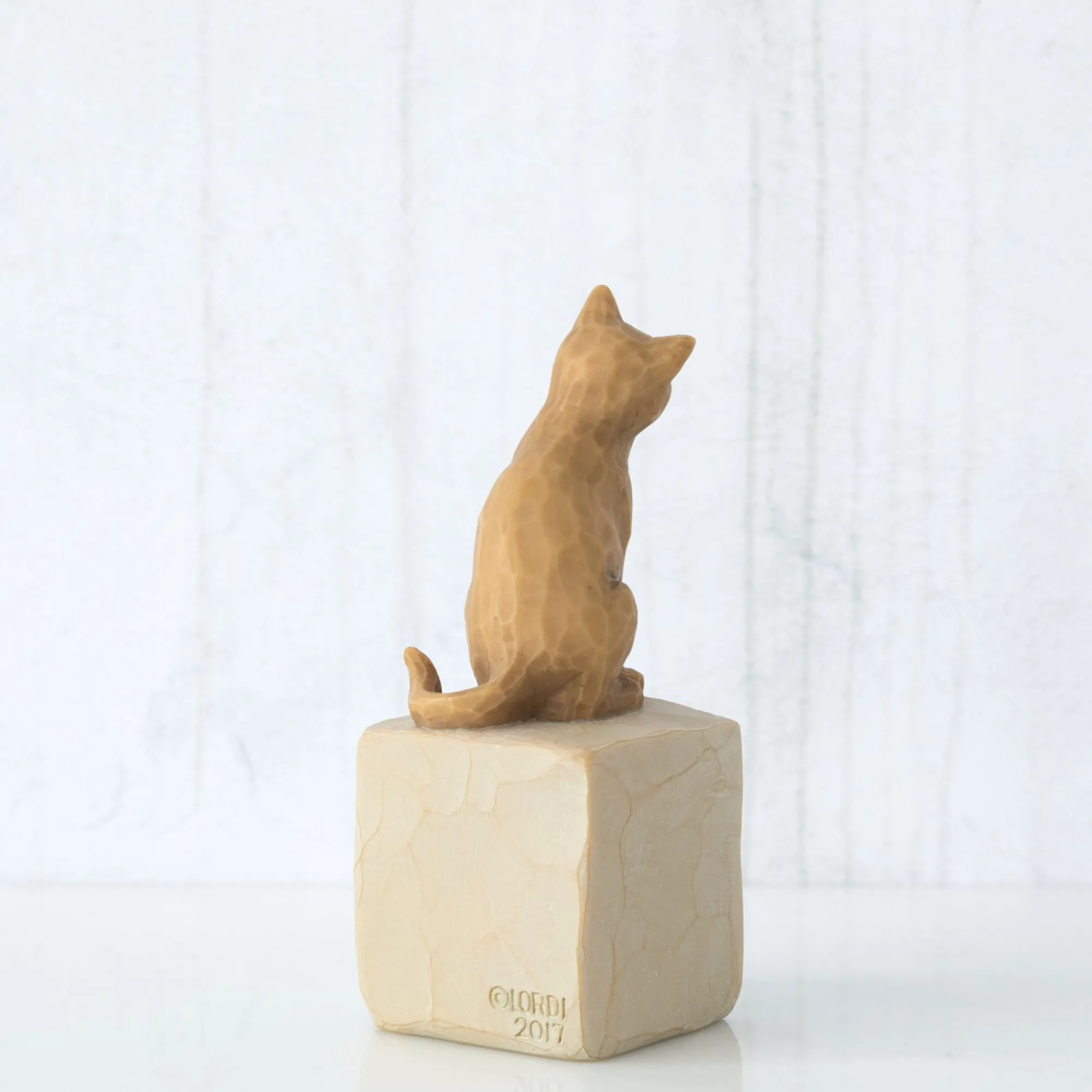 love_my_cat_light_2.webp Willow Tree Pets | Love My Cat (Light)