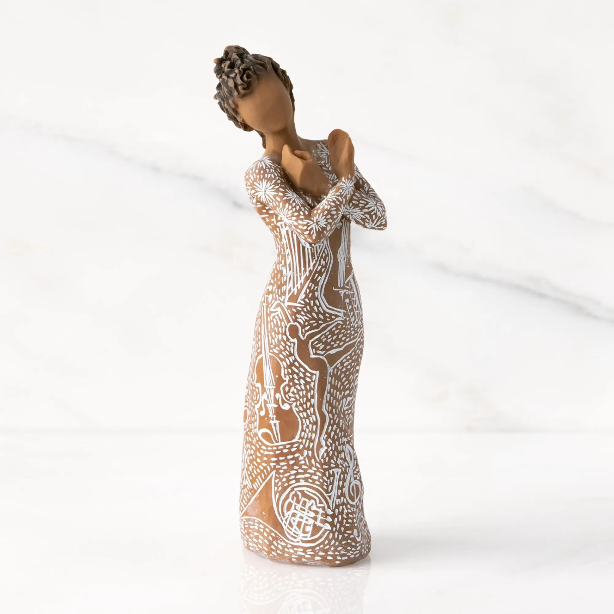 music_speaks_darker_skin_0.webp Willow Tree Christmas | Music Speaks (Darker Skin)