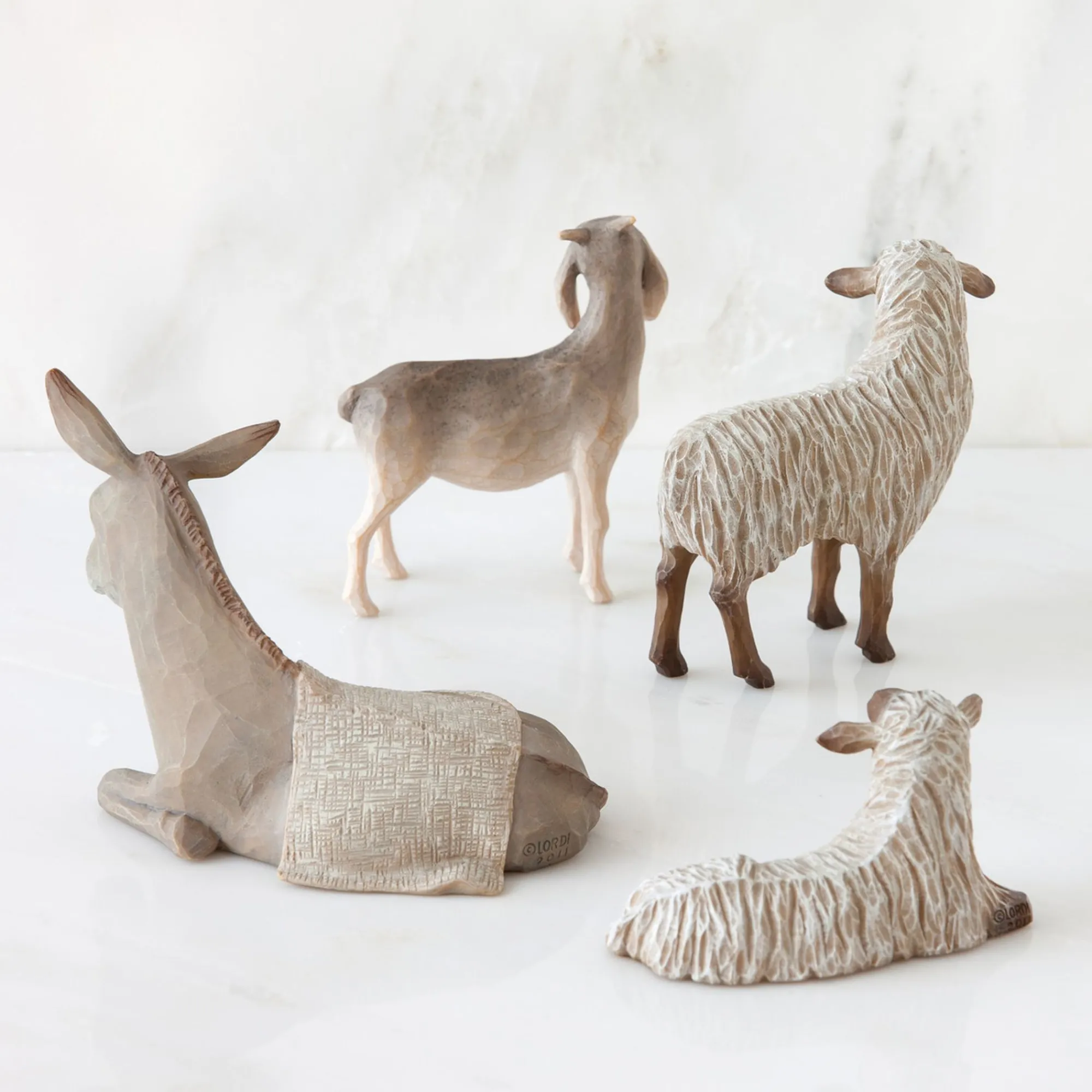 sheltering_animals_for_th_1.webp Willow Tree Christmas | Sheltering Animals For The Holy Family