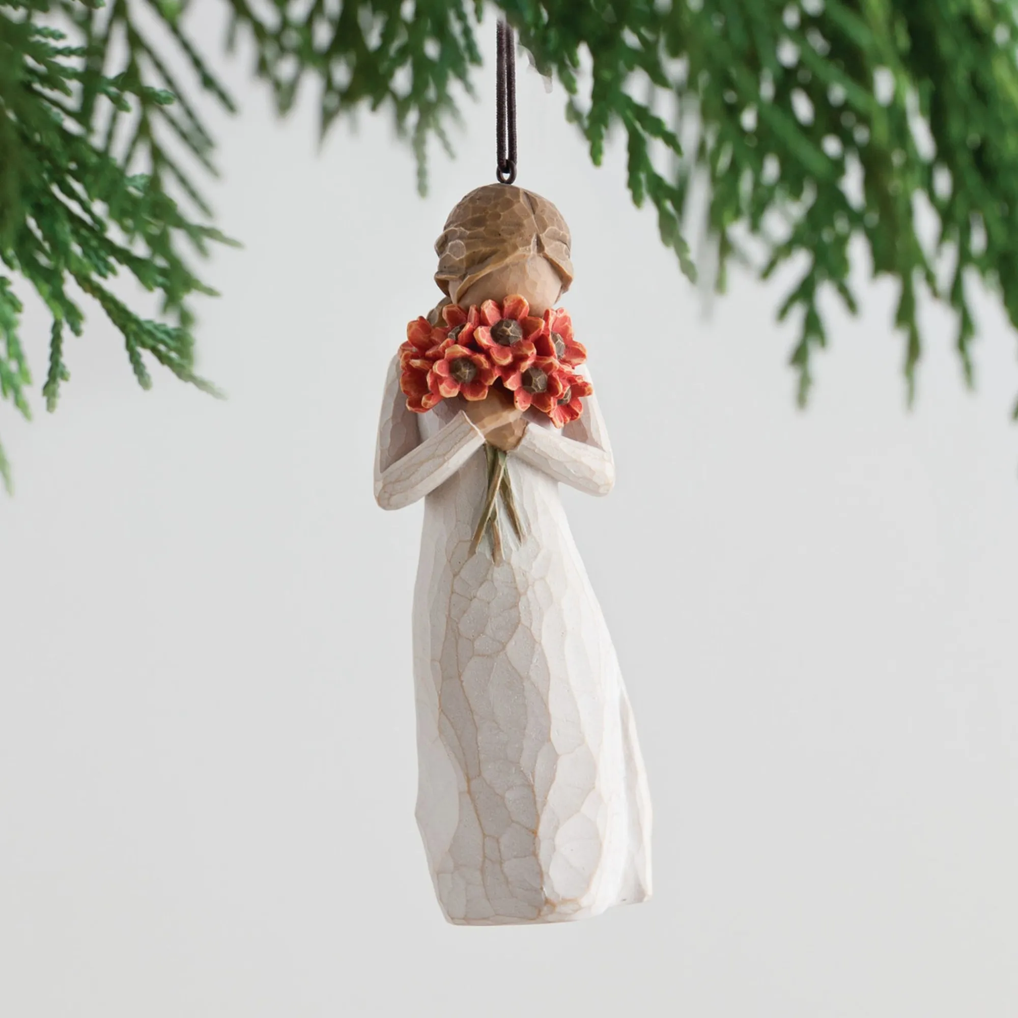 surrounded_by_love_orname_0.webp Willow Tree Christmas | Surrounded By Love Ornament